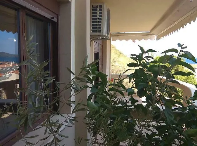 Apartament Fotini's Néa Péramos